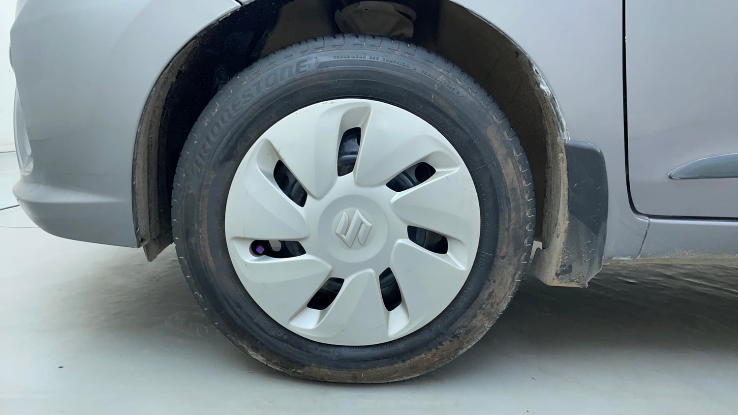 Used 2020 Maruti Suzuki Celerio ZXi AMT Petrol Automatic tyres LEFT FRONT TYRE RIM VIEW
