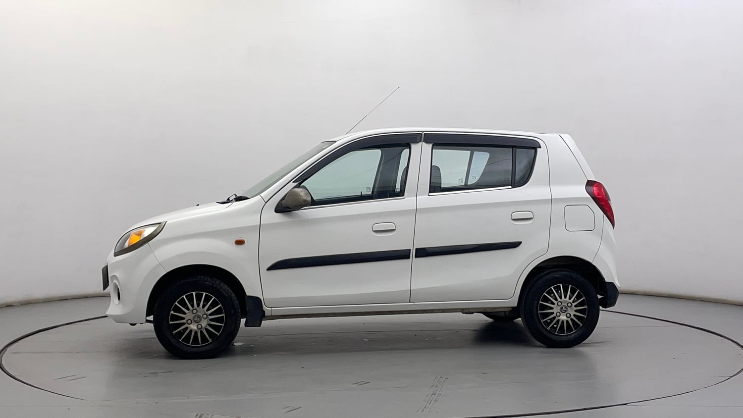Used 2018 Maruti Suzuki Alto 800 VXi Petrol Manual exterior LEFT SIDE VIEW