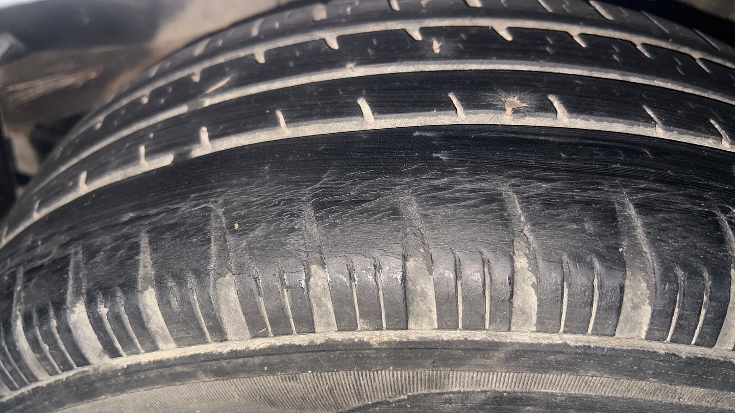 Used 2019 Tata Tiago Revotron XZ w/o Alloy Petrol Manual tyres LEFT REAR TYRE TREAD VIEW