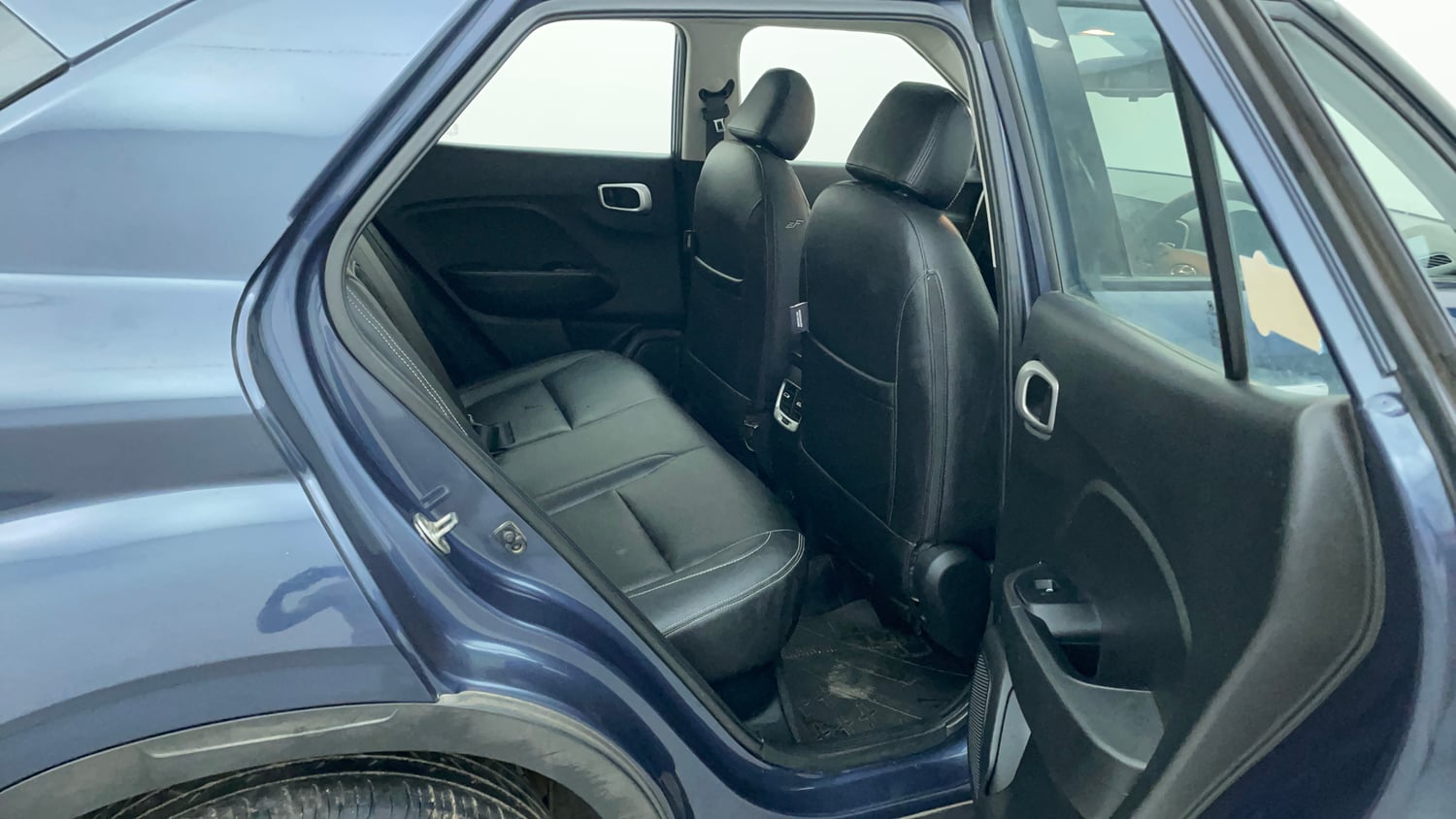 Used 2019 Hyundai Venue SX Plus 1.0 Turbo DCT Petrol Automatic interior RIGHT SIDE REAR DOOR CABIN VIEW