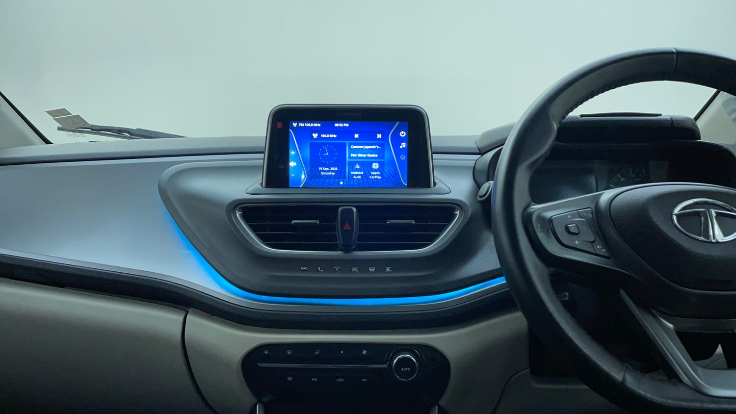 Used 2022 Tata Altroz XZ Plus Petrol Petrol Manual interior MUSIC SYSTEM & AC CONTROL VIEW