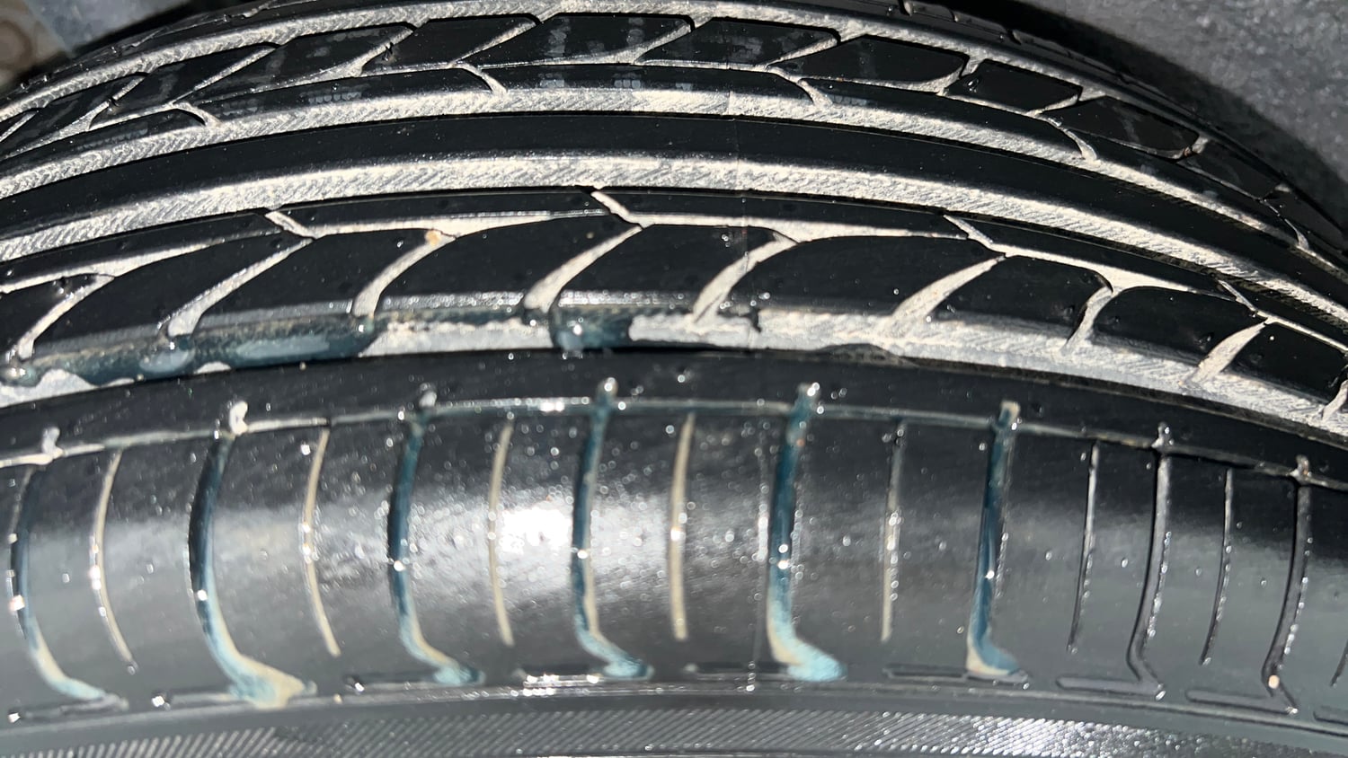 Used 2017 Maruti Suzuki Wagon R VXI Petrol Manual tyres RIGHT REAR TYRE TREAD VIEW
