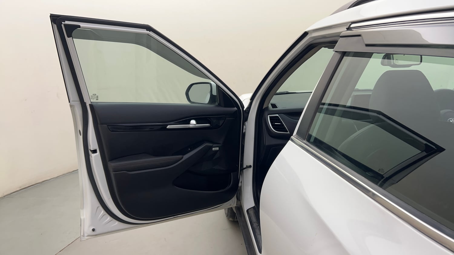 Used 2021 Kia Seltos GTX Plus AT 1.5 Diesel Diesel Automatic interior LEFT FRONT DOOR OPEN VIEW