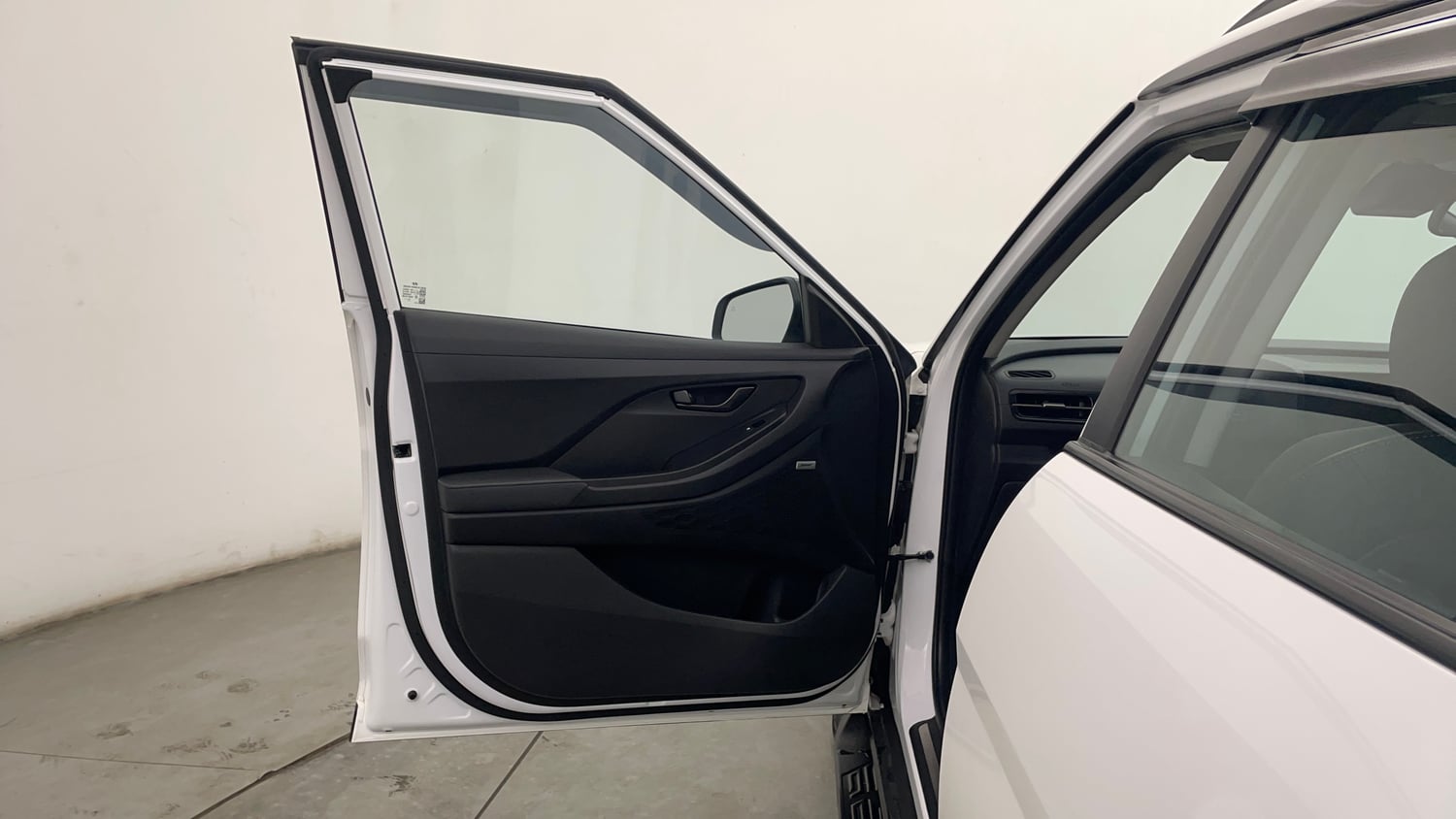 Used 2024 Hyundai Creta SX (O) 1.5 Petrol IVT Knight Petrol Automatic interior LEFT FRONT DOOR OPEN VIEW