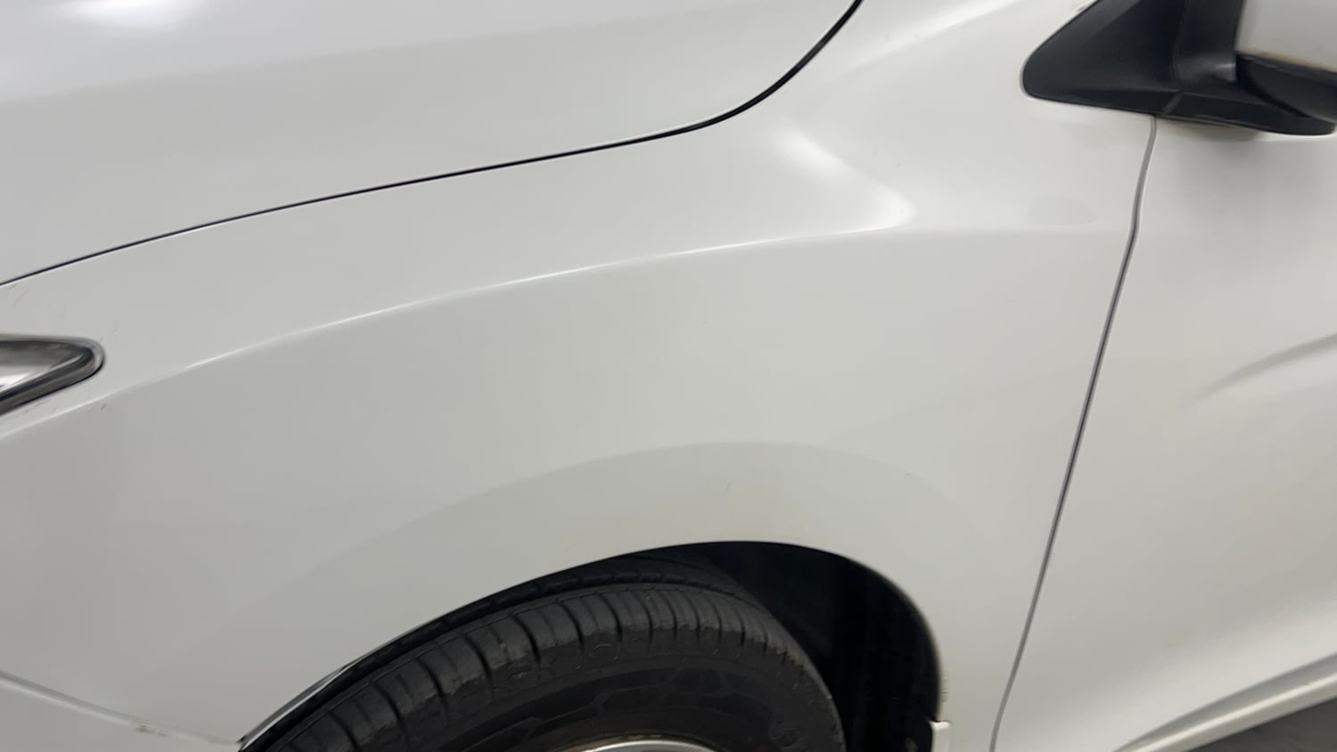Used 2016 Honda City VX Petrol Manual dents MINOR SCRATCH