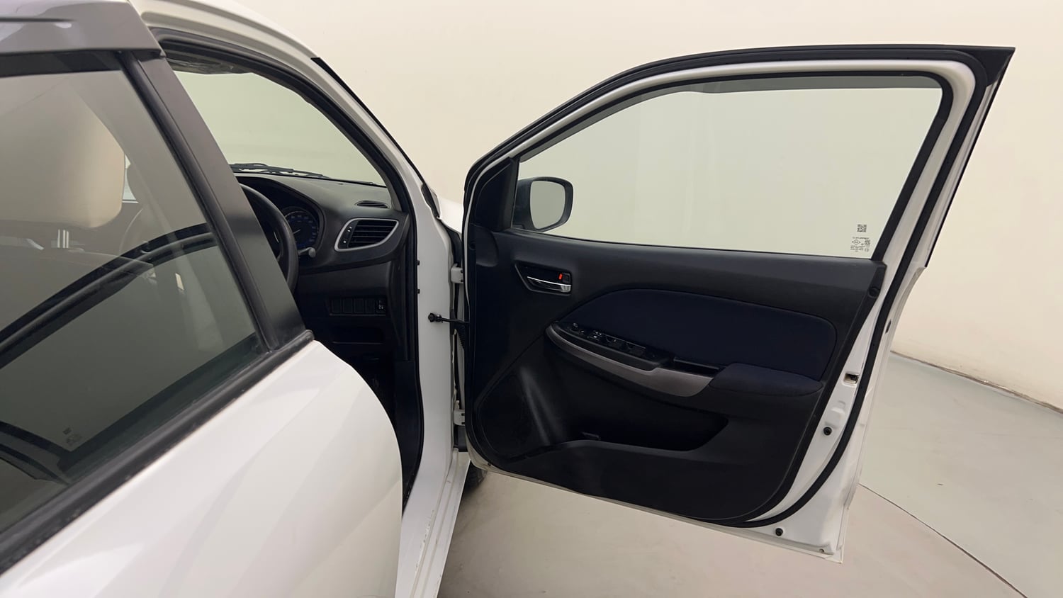 Used 2021 Maruti Suzuki Baleno Delta Petrol Manual interior RIGHT FRONT DOOR OPEN VIEW