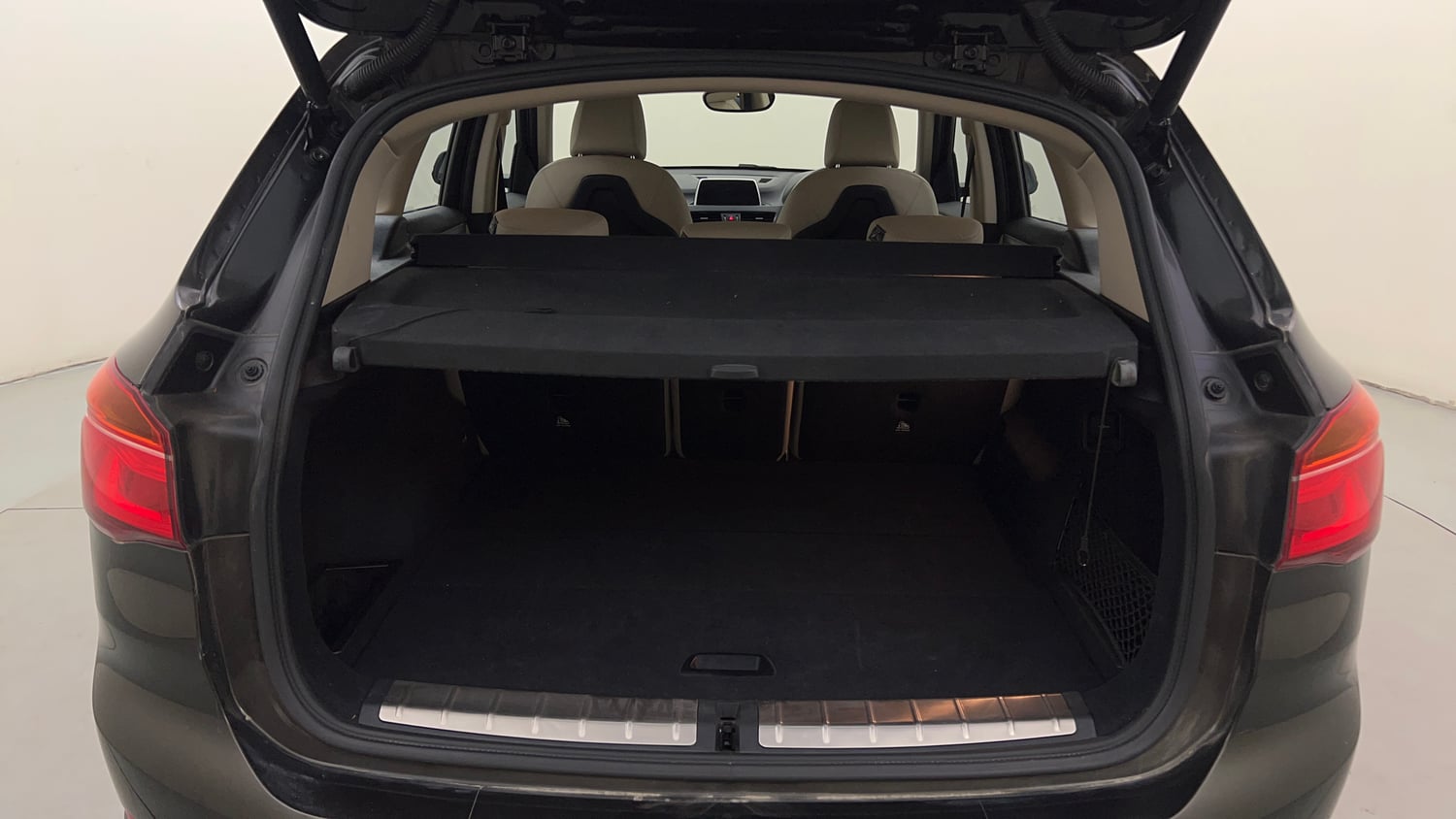 Used 2019 BMW X1 sDrive20i xLine Petrol Automatic interior DICKY INSIDE VIEW
