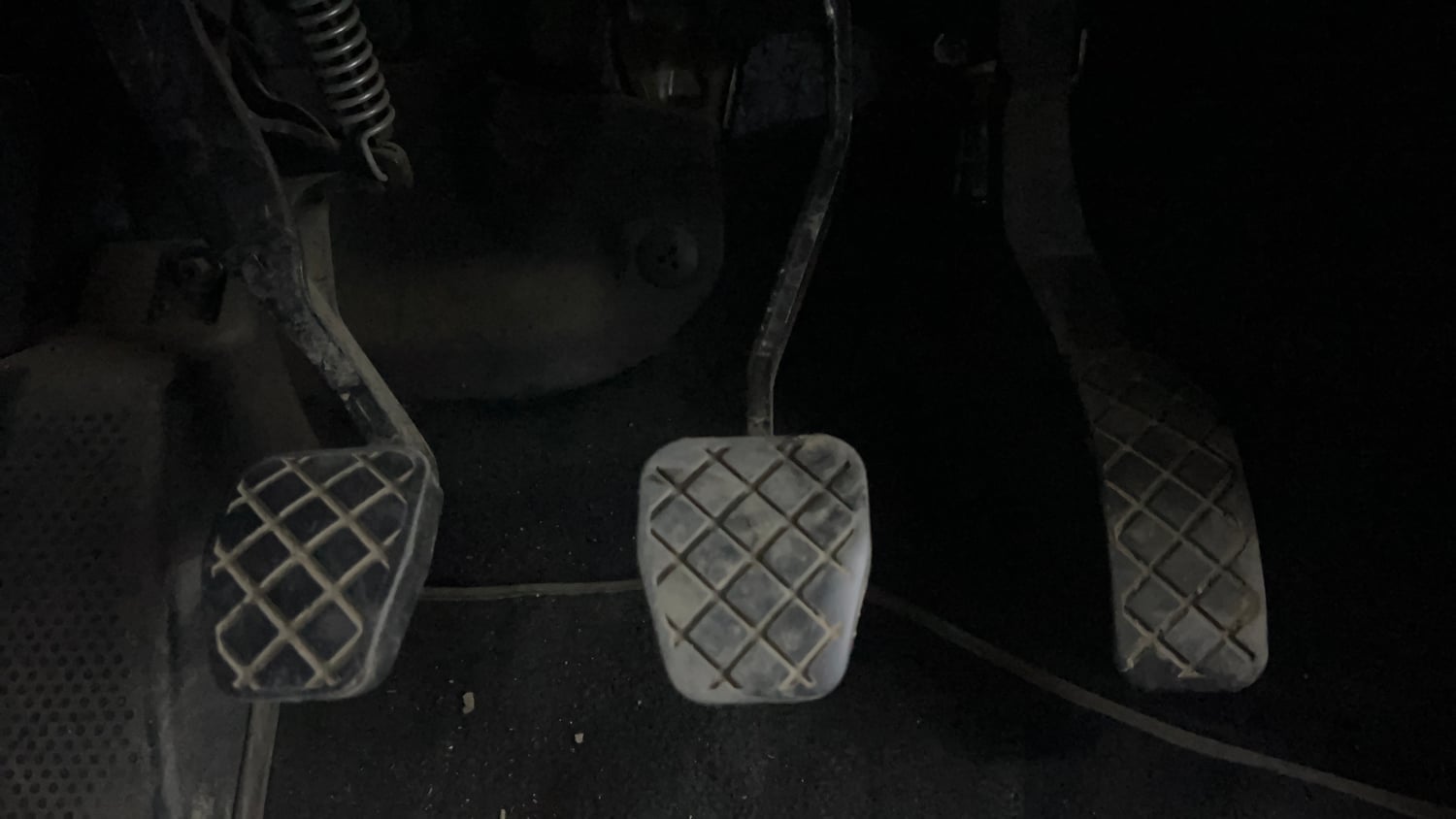 Used 2020 Skoda Rapid Active 1.6 MPI Petrol Manual interior PEDALS VIEW