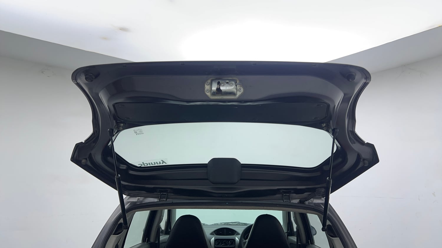 Used 2016 Maruti Suzuki Alto 800 LXi Petrol Manual interior DICKY DOOR OPEN VIEW