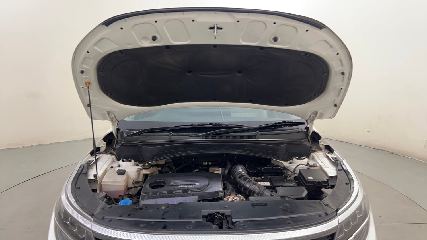 Used 2019 Kia Seltos HTX Plus AT 1.5 Diesel Diesel Automatic engine ENGINE & BONNET OPEN FRONT VIEW