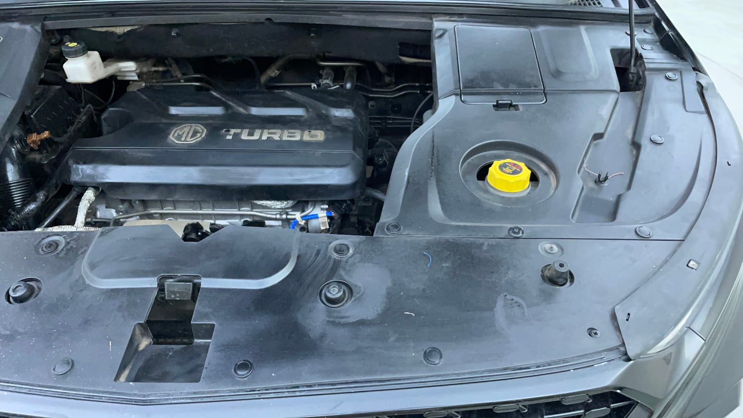 Used 2021 MG Motors Hector Shine 1.5 Petrol Turbo CVT Petrol Automatic engine ENGINE LEFT SIDE VIEW