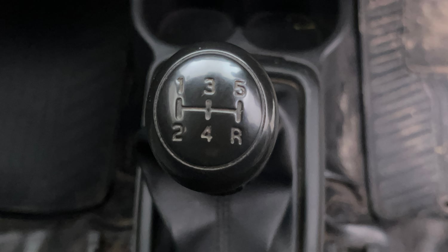 Used 2020 Maruti Suzuki S-Presso VXi Plus Petrol Manual interior GEAR  KNOB VIEW