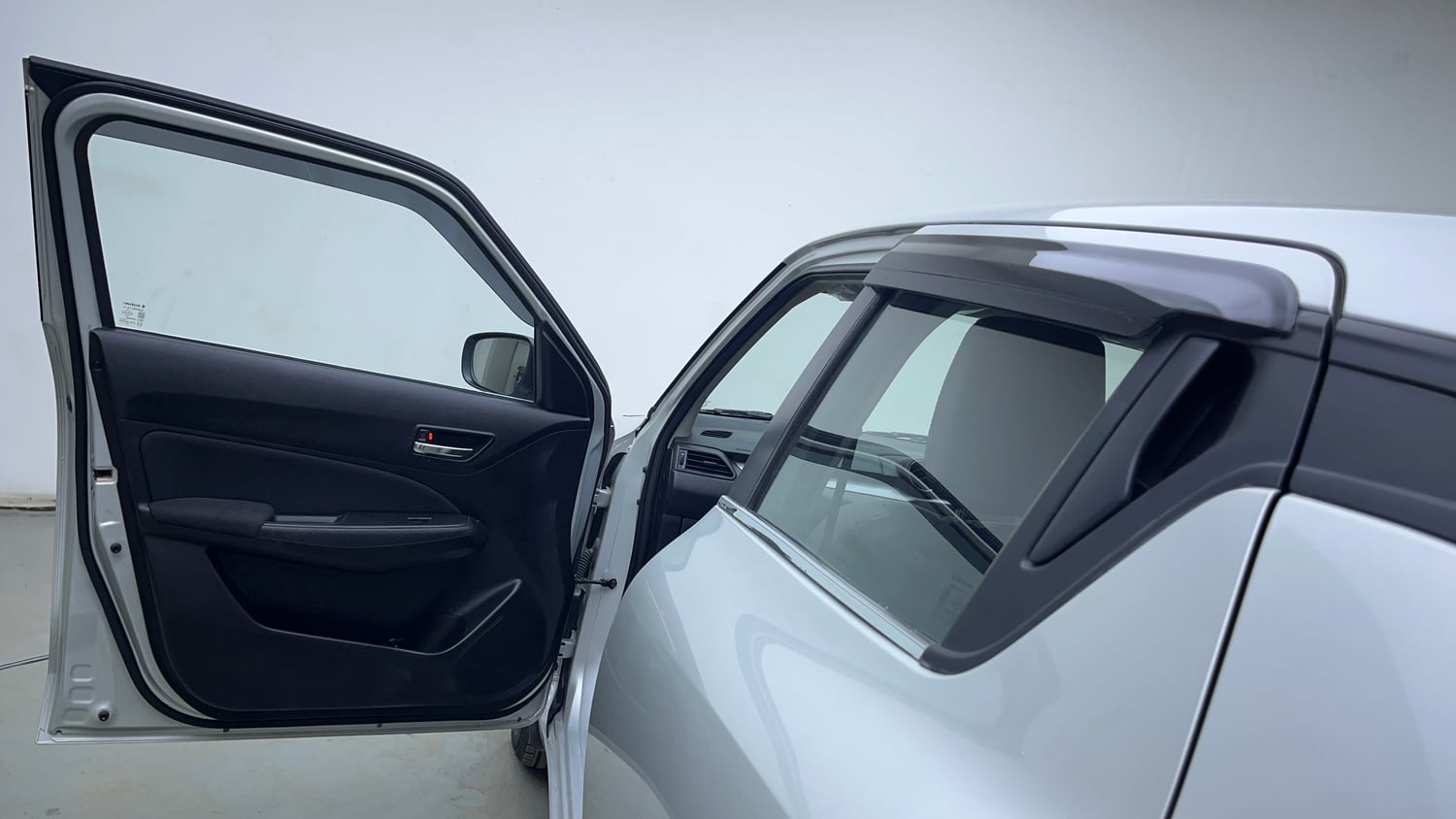 Used 2022 Maruti Suzuki Swift VXi AMT Petrol Automatic interior LEFT FRONT DOOR OPEN VIEW