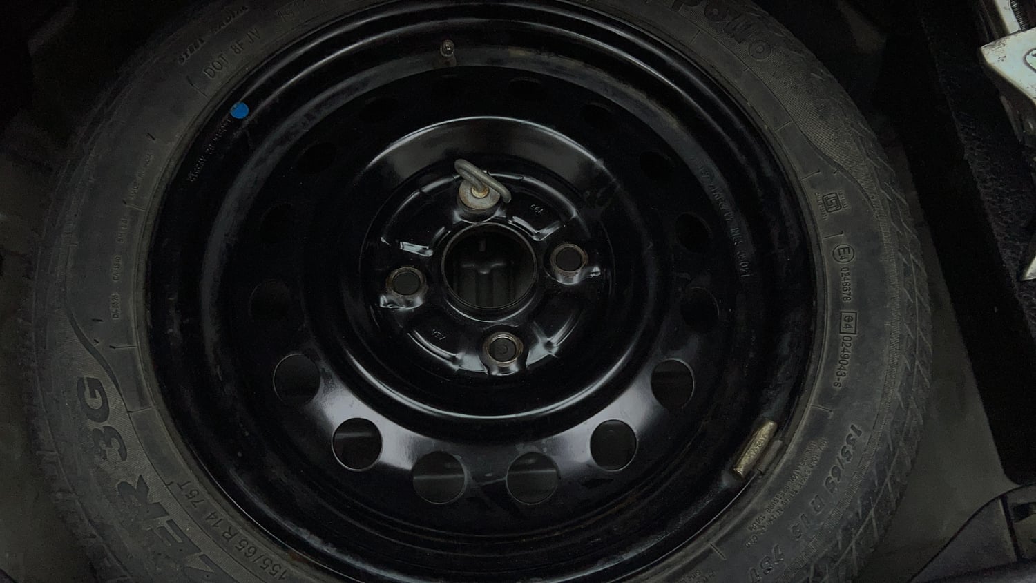 Used 2014 Maruti Suzuki Wagon R VXI Petrol Manual tyres SPARE TYRE VIEW