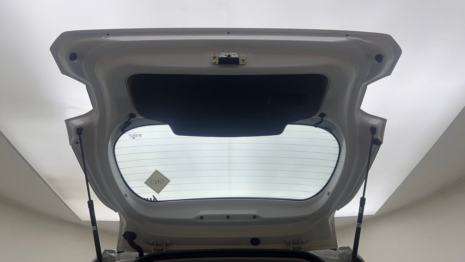 Used 2025 Hyundai Exter SX Tech 1.2 HY-CNG DUO MT Cng Manual interior DICKY DOOR OPEN VIEW