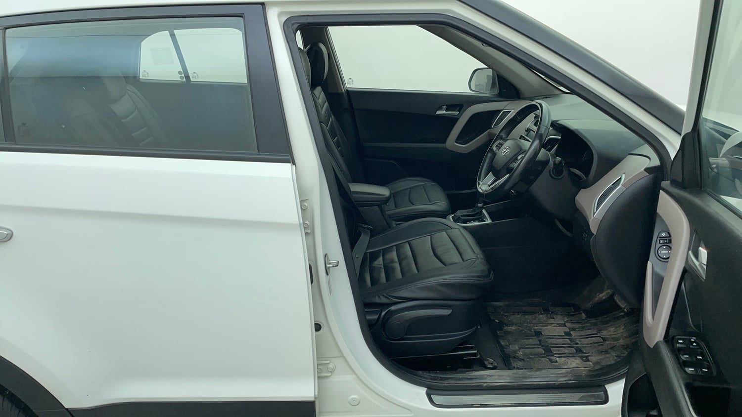 Used 2018 Hyundai Creta SX 1.6 AT Petrol Petrol Automatic interior RIGHT SIDE FRONT DOOR CABIN VIEW