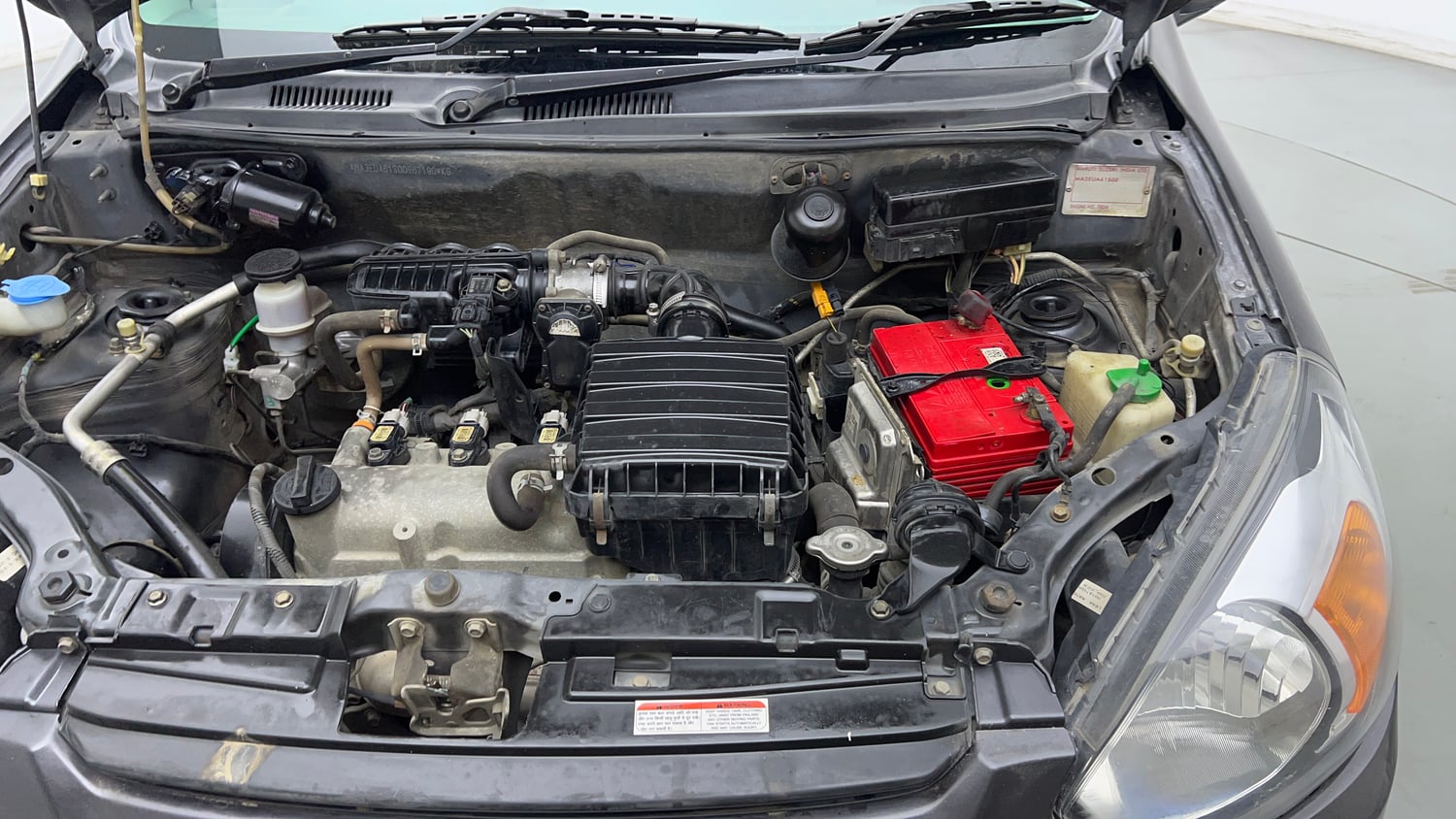 Used 2016 Maruti Suzuki Alto 800 LXi Petrol Manual engine ENGINE LEFT SIDE VIEW