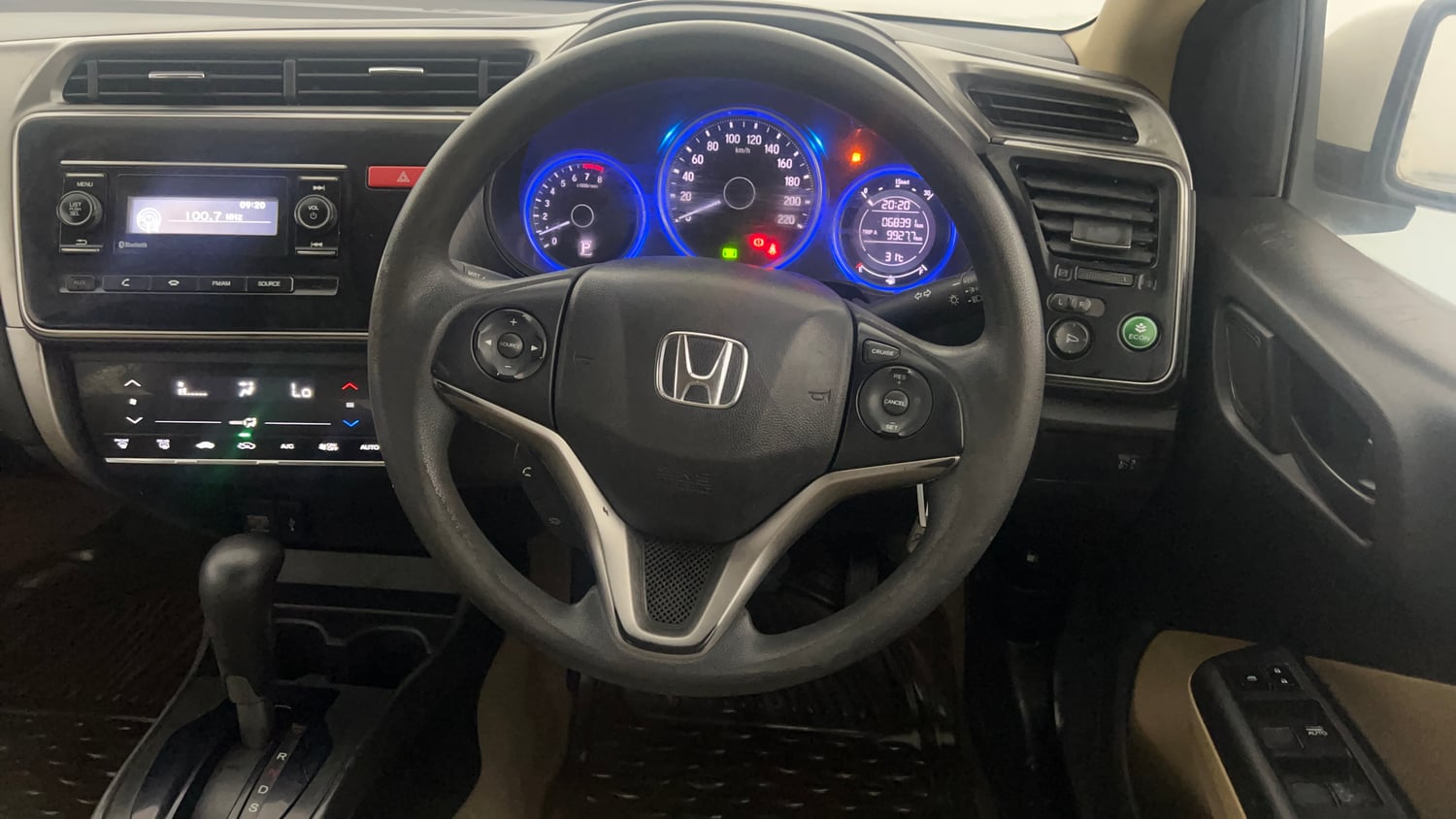 Used 2016 Honda City SV CVT Petrol Automatic interior STEERING VIEW