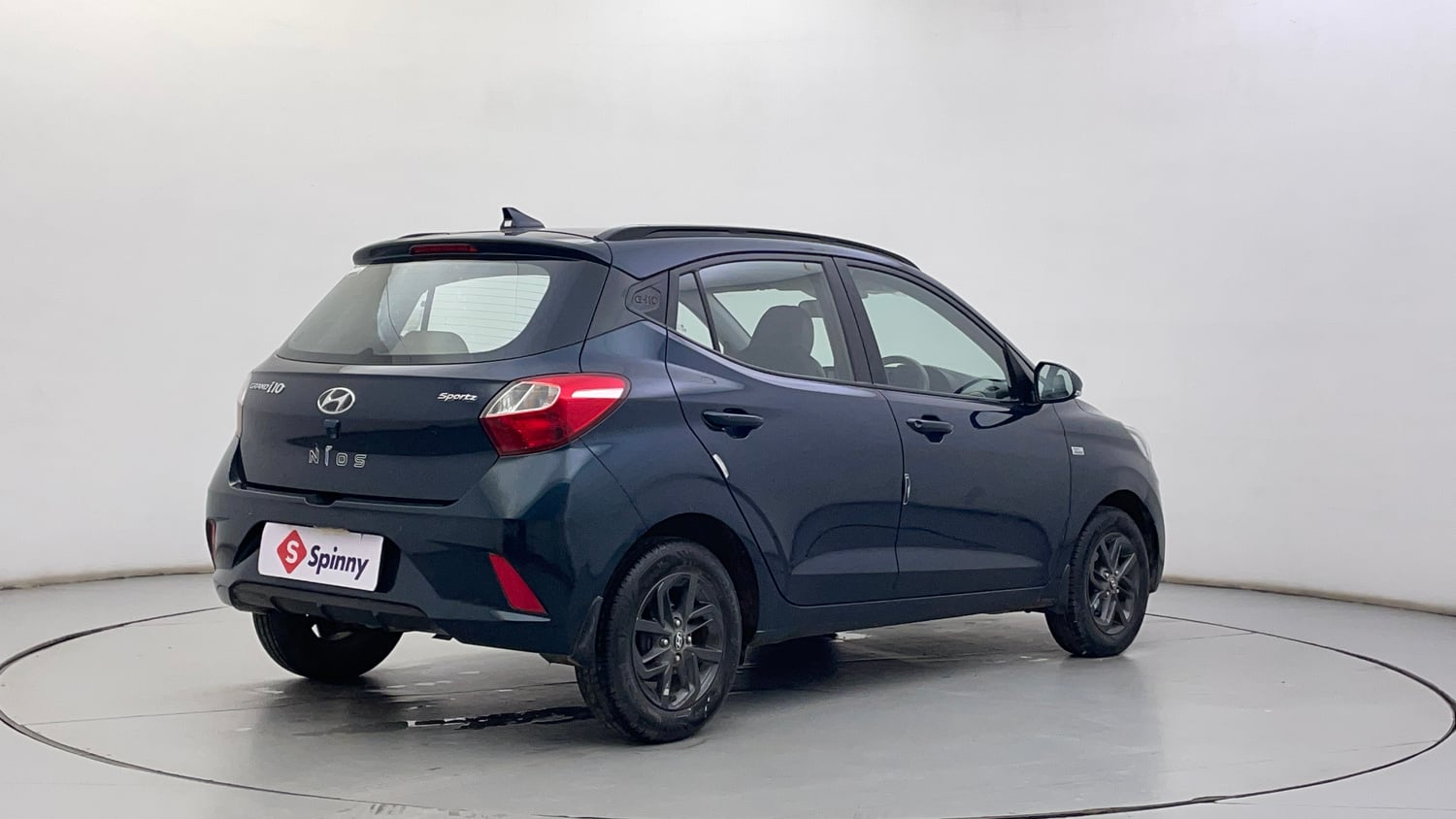Used 2021 Hyundai Grand i10 Nios Sportz AMT 1.2 Kappa VTVT Petrol Automatic exterior RIGHT REAR CORNER VIEW