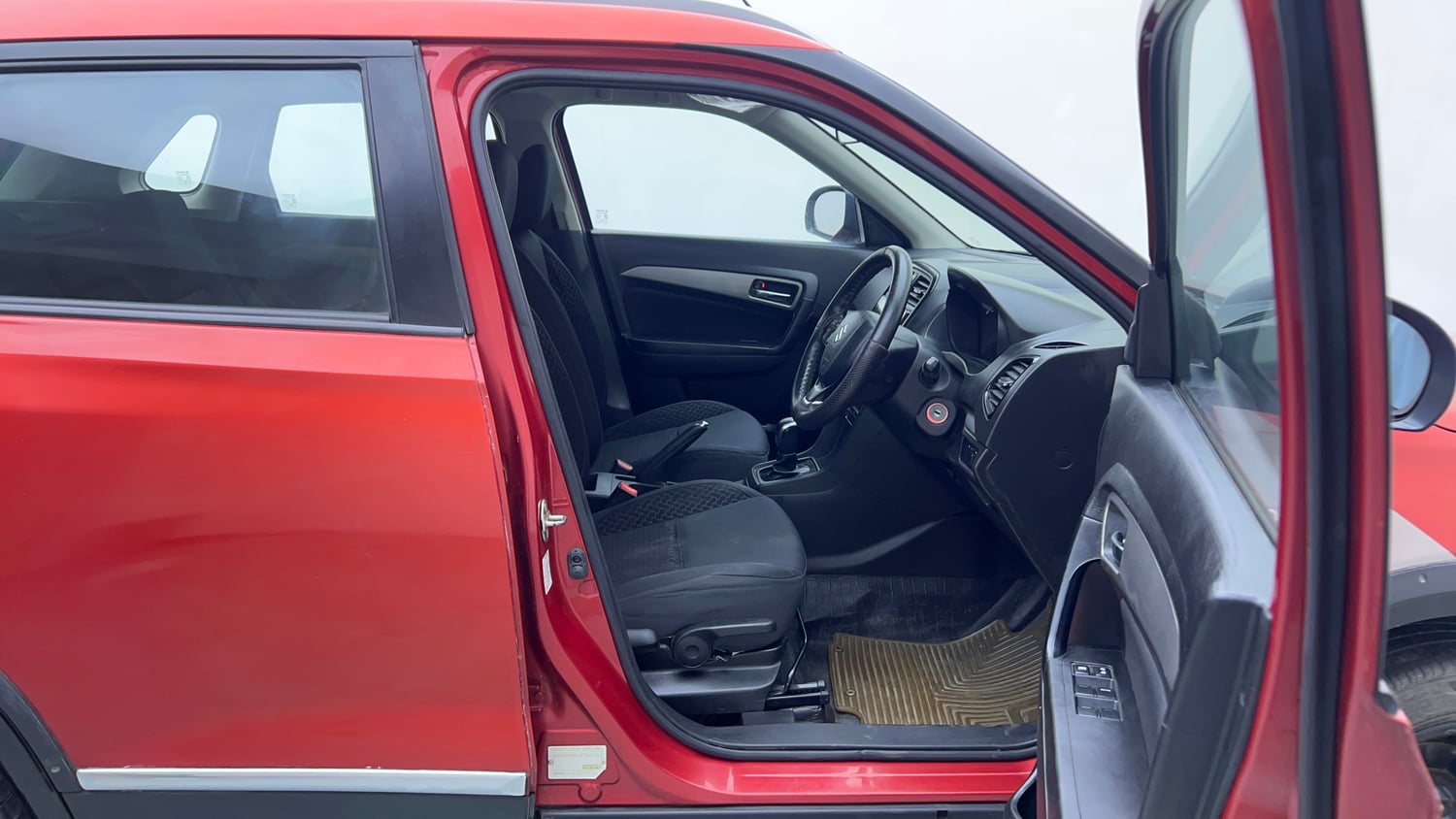 Used 2017 Volkswagen Ameo Highline Plus 1.5L AT (D)16 Alloy Diesel Automatic interior RIGHT SIDE FRONT DOOR CABIN VIEW
