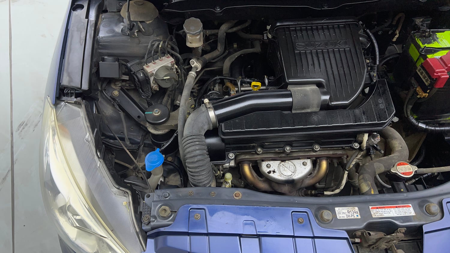 Used 2017 Maruti Suzuki Ciaz Alpha 1.4 MT Petrol Manual engine ENGINE RIGHT SIDE VIEW