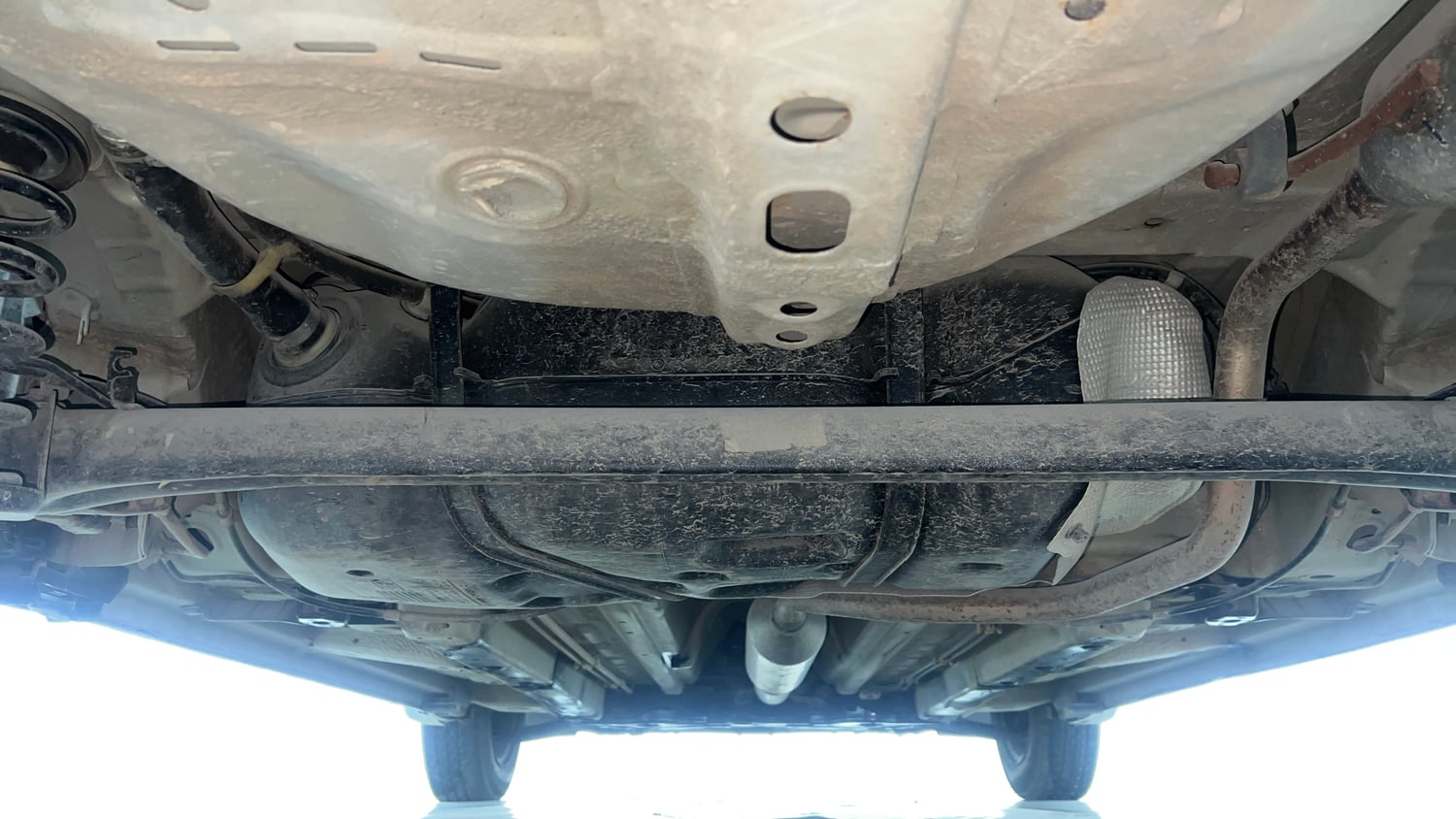Used 2015 Maruti Suzuki Swift LXi Petrol Manual extra REAR UNDERBODY VIEW (TAKEN FROM REAR)
