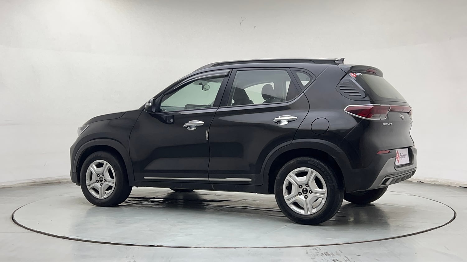 Used 2021 Kia Sonet HTX 1.0 iMT Petrol Manual exterior LEFT REAR CORNER VIEW