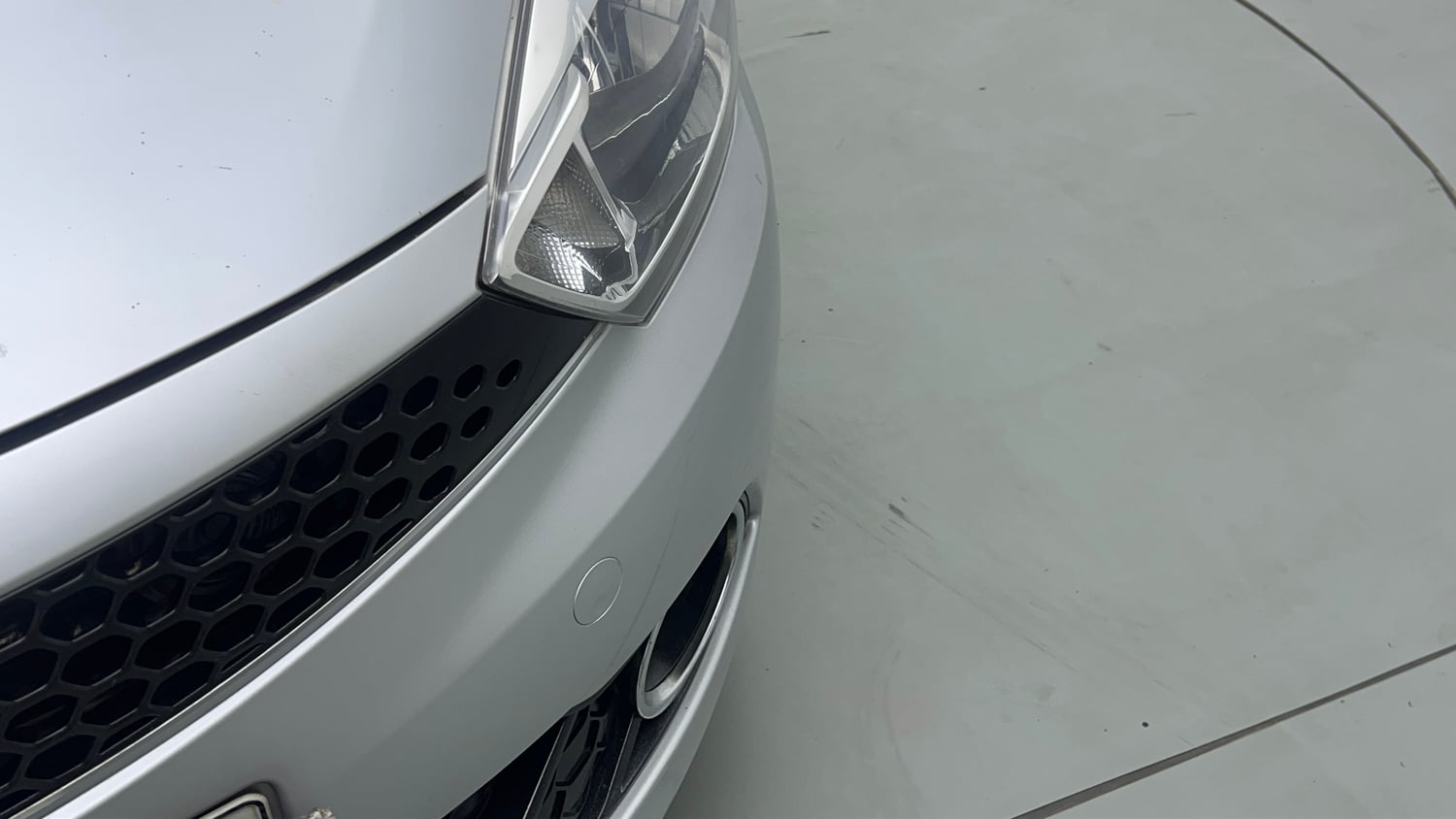 Used 2019 Tata Tiago Revotron XZ w/o Alloy Petrol Manual dents MINOR SCRATCH