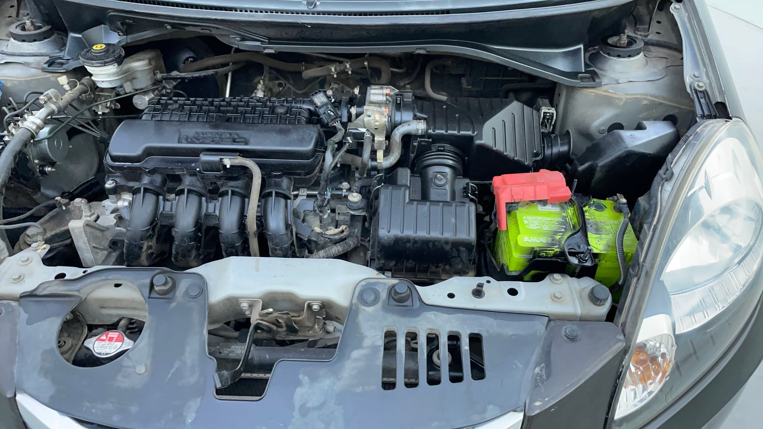 Used 2015 Honda Amaze 1.2 SX i-VTEC Petrol Manual engine ENGINE LEFT SIDE VIEW