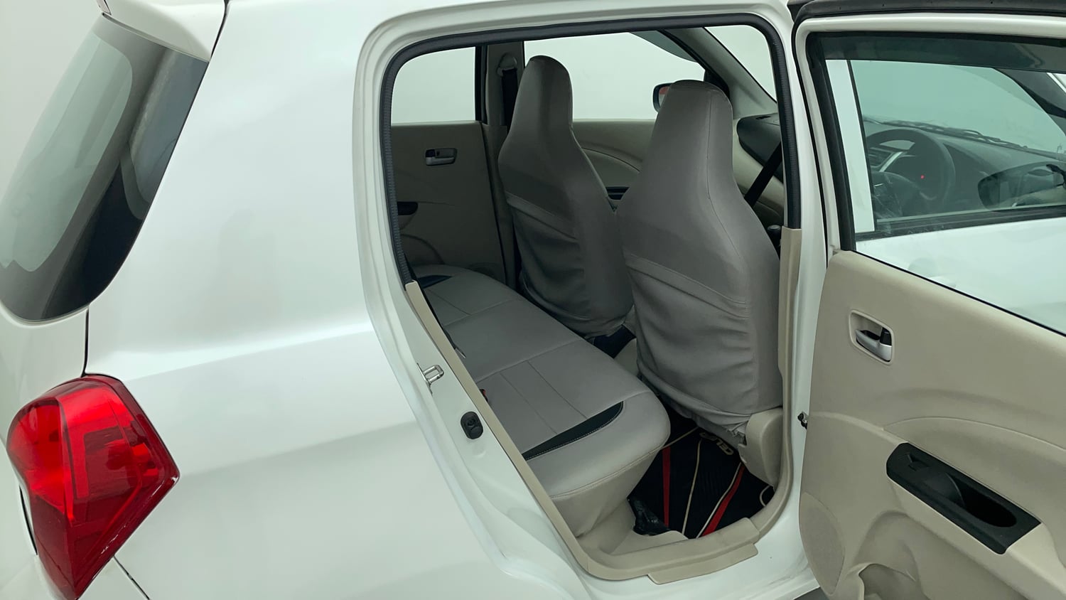 Used 2021 Maruti Suzuki Celerio VXi Petrol Manual interior RIGHT SIDE REAR DOOR CABIN VIEW