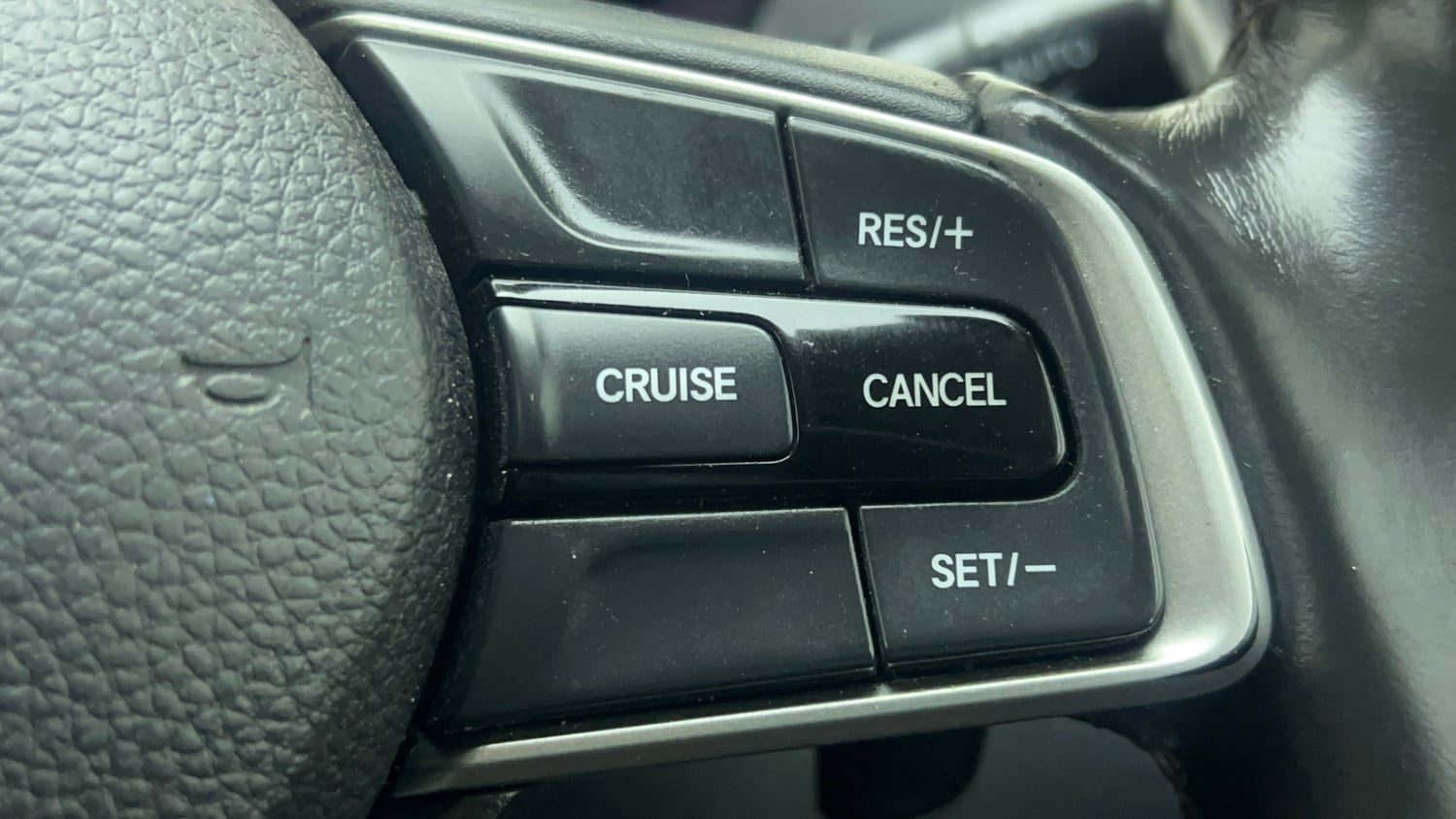 Used 2022 Honda City VX CVT Petrol Petrol Automatic top_features Cruise control