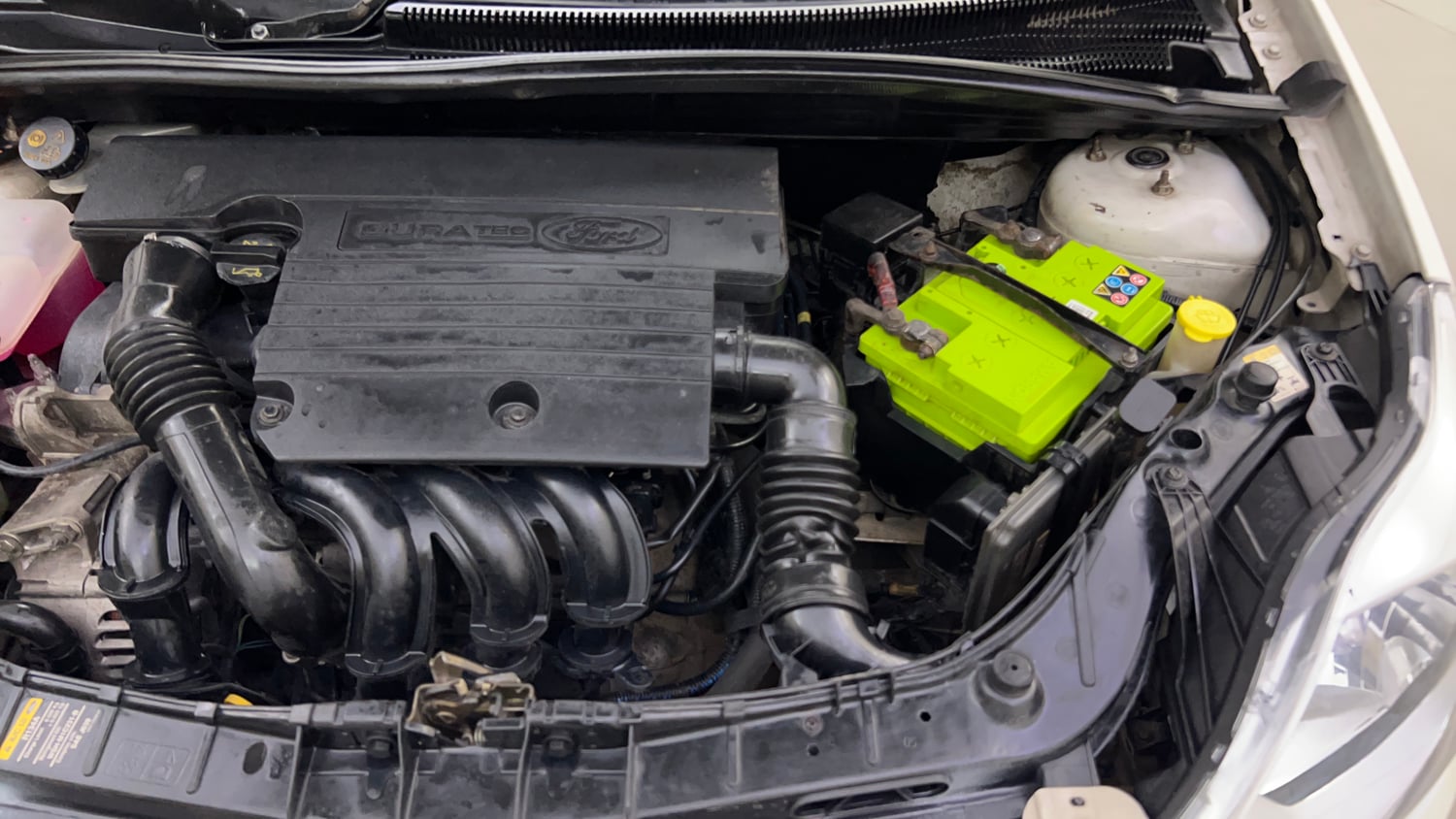 Used 2013 Ford Figo Duratec Petrol Titanium 1.2 Petrol Manual engine ENGINE LEFT SIDE VIEW