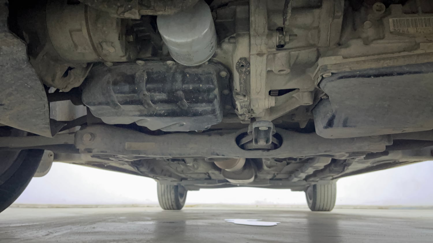 Used 2024 Volkswagen Taigun Topline 1.0 TSI AT Petrol Automatic extra FRONT LEFT UNDERBODY VIEW