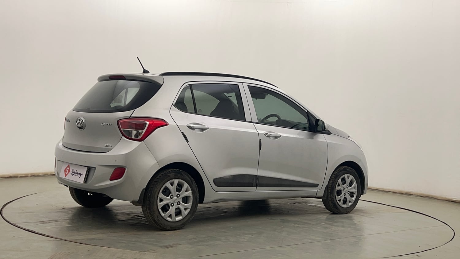 Used 2014 Hyundai Grand i10 Sportz 1.2 Kappa VTVT Petrol Manual exterior RIGHT REAR CORNER VIEW