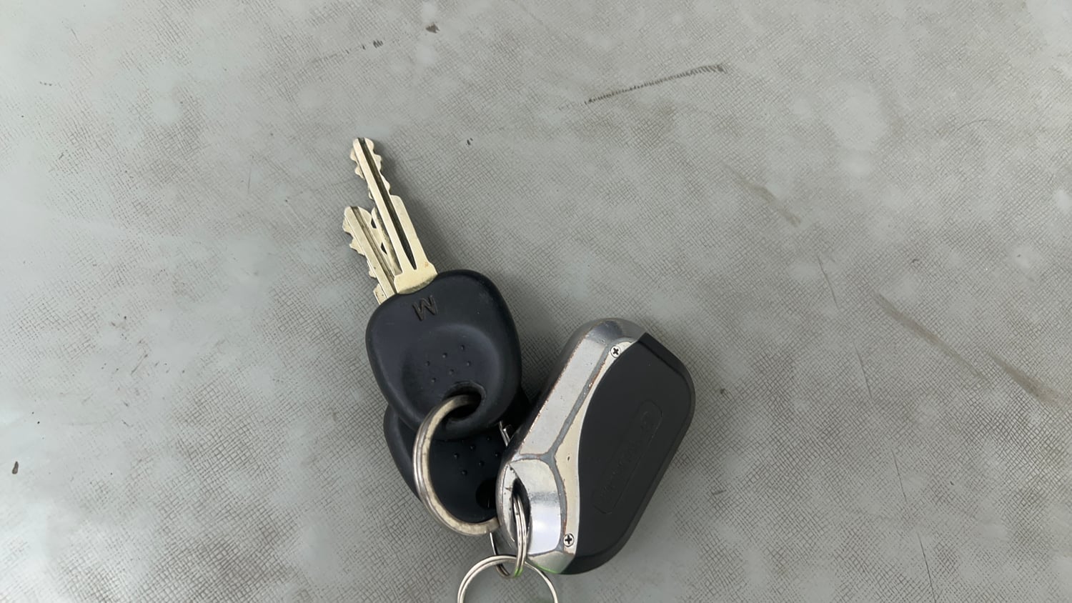 Used 2013 Hyundai i10 Magna 1.2 CNG (Outside Fitted) Cng Manual extra CAR KEY VIEW