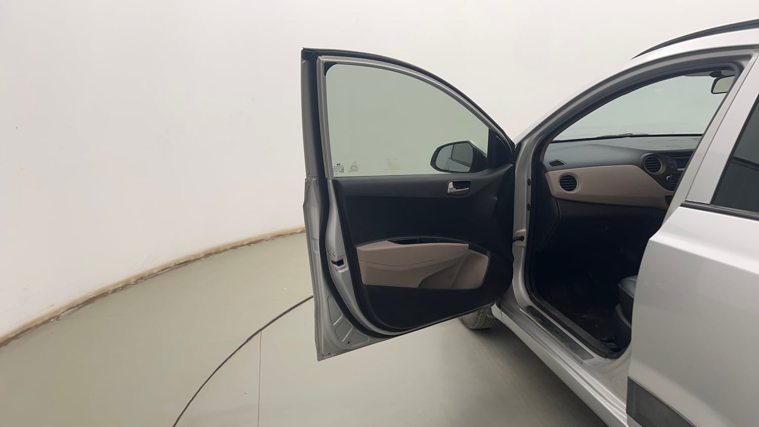 Used 2014 Hyundai Grand i10 Sportz 1.2 Kappa VTVT Petrol Manual interior LEFT FRONT DOOR OPEN VIEW