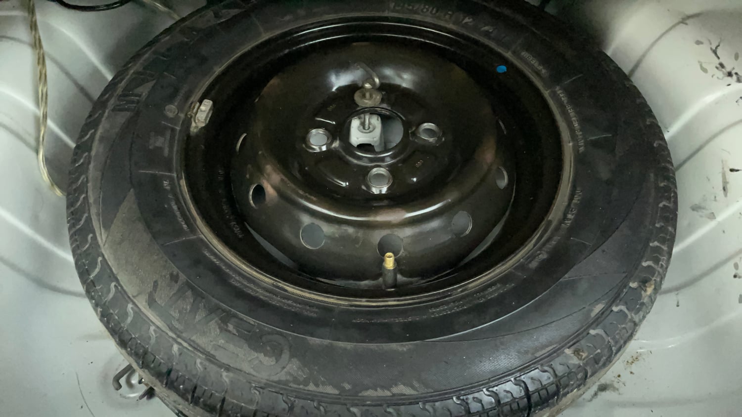 Used 2018 Maruti Suzuki Alto 800 VXi Petrol Manual tyres SPARE TYRE VIEW