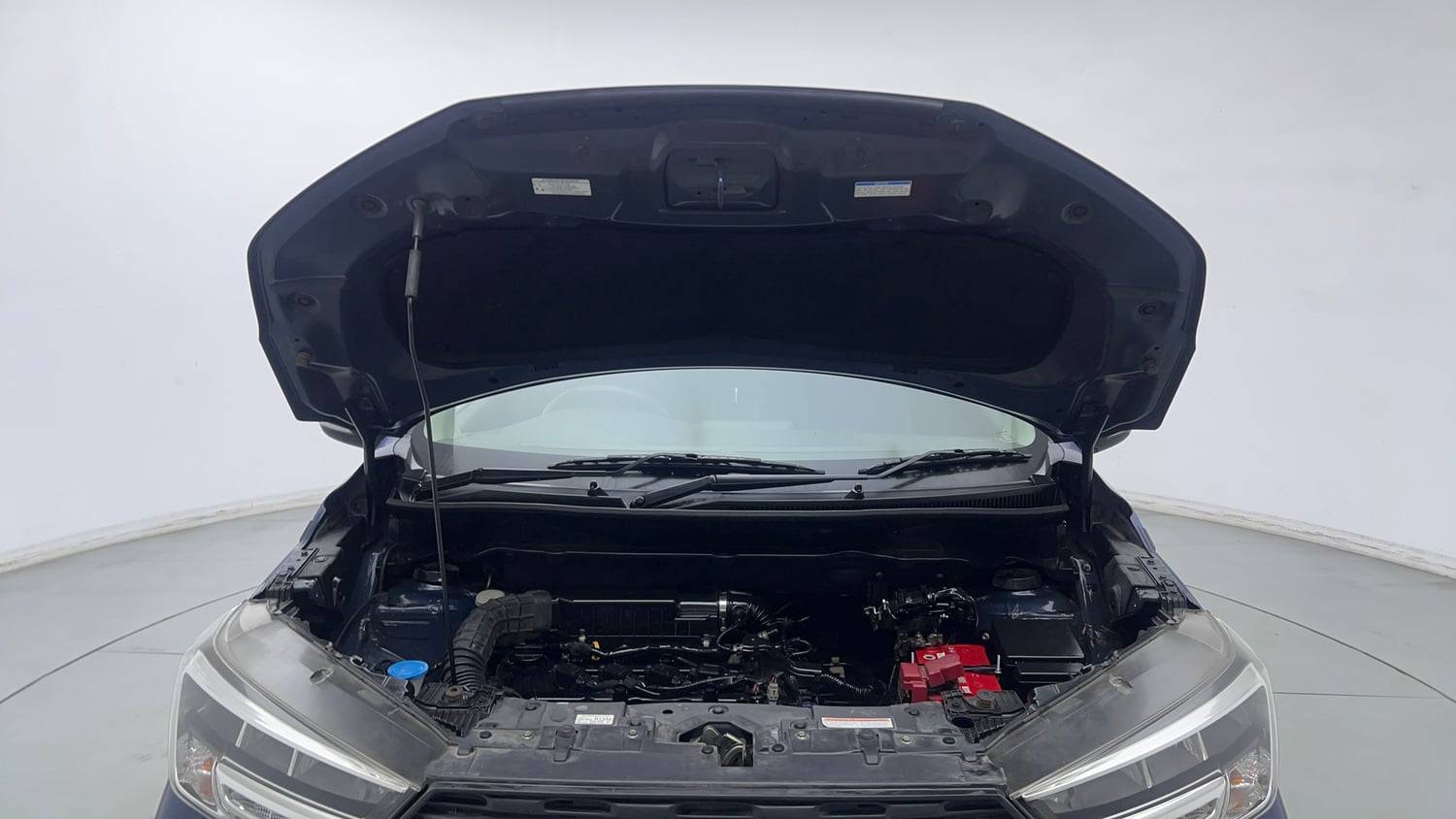 Used 2019 Maruti Suzuki XL6 Alpha MT Petrol Petrol Manual engine ENGINE & BONNET OPEN FRONT VIEW
