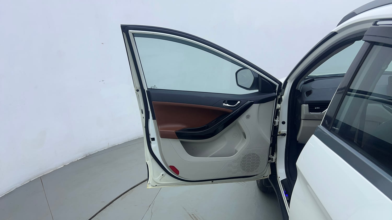 Used 2020 Tata Nexon XZA Plus (S) Petrol Automatic interior LEFT FRONT DOOR OPEN VIEW