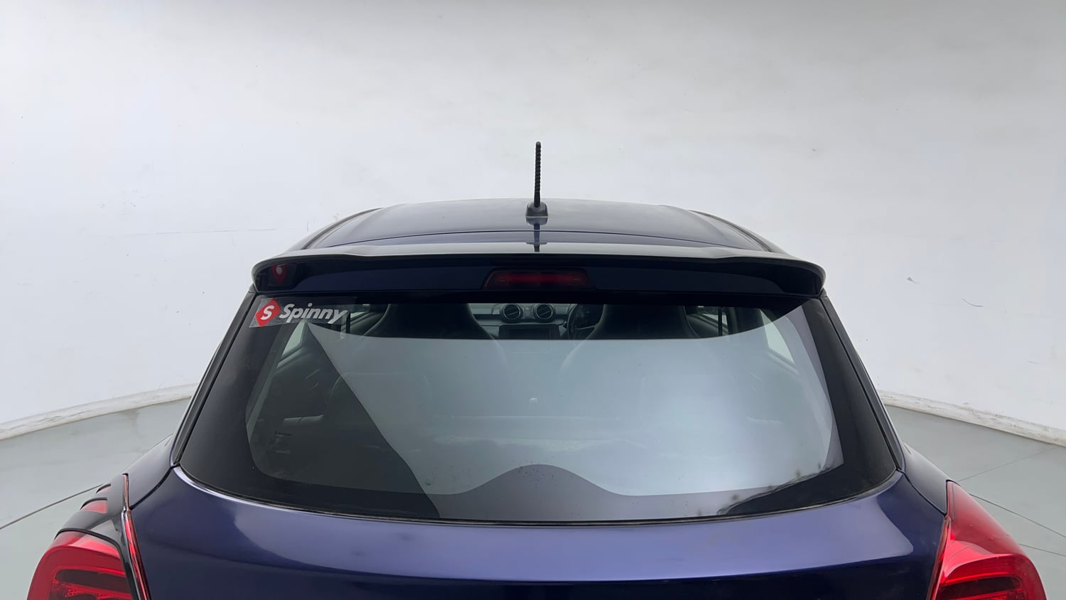 Used 2018 Maruti Suzuki Swift LXI CNG (Outside Fitted) Cng Manual exterior BACK WINDSHIELD VIEW