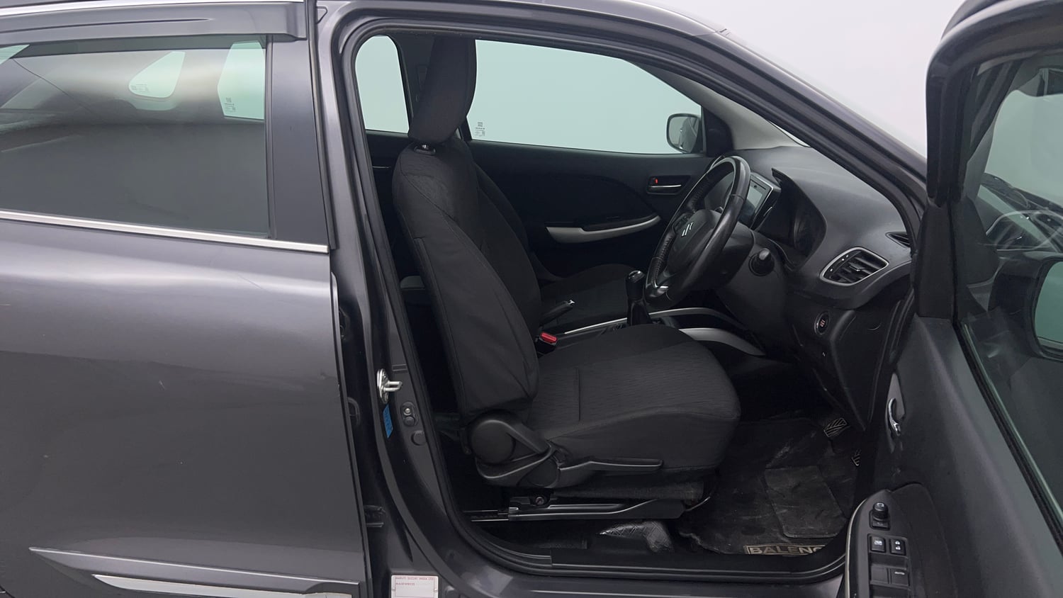 Used 2016 Maruti Suzuki Baleno Alpha 1.2 Petrol Manual interior RIGHT SIDE FRONT DOOR CABIN VIEW