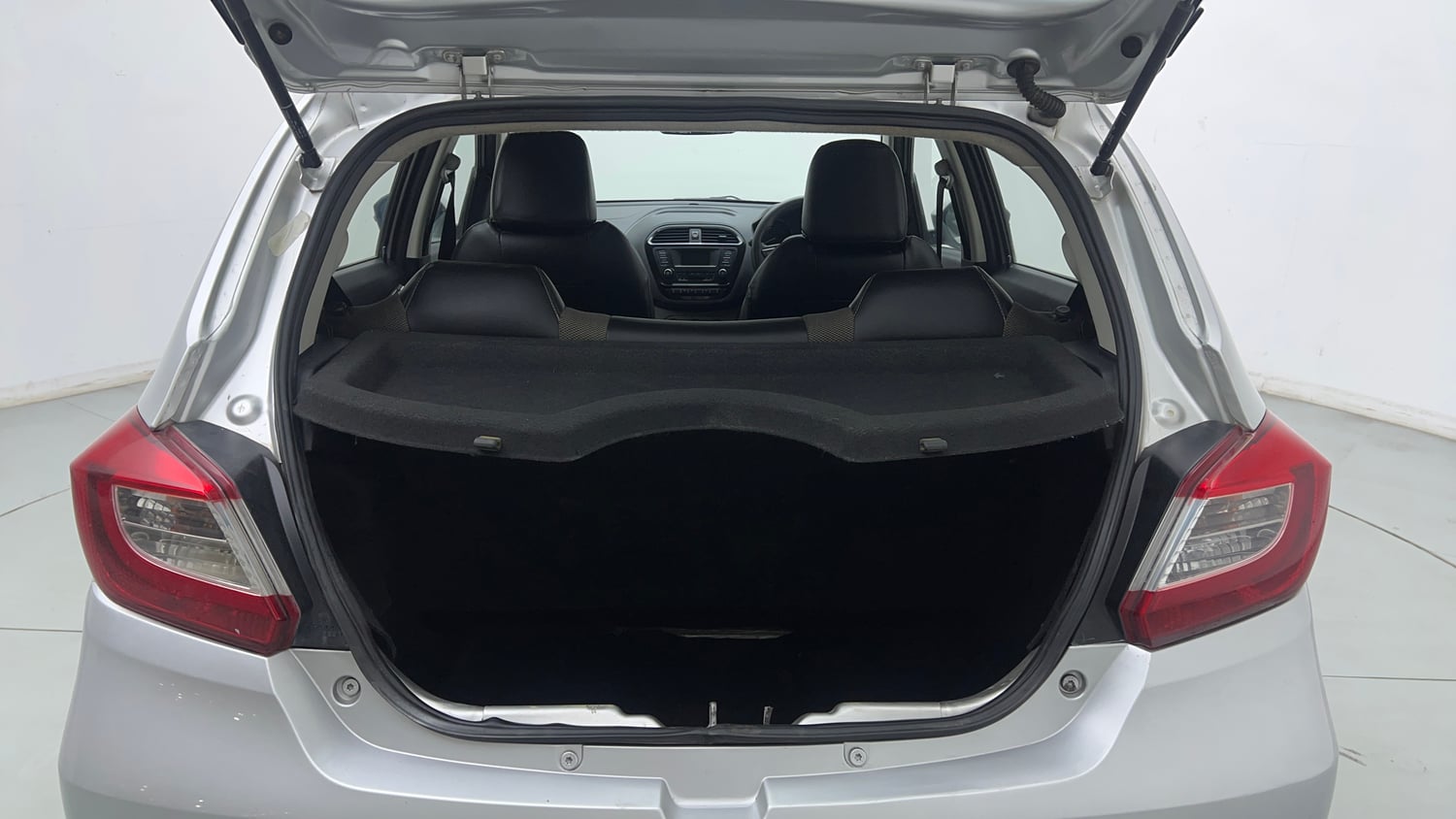 Used 2019 Tata Tiago Revotron XZ w/o Alloy Petrol Manual interior DICKY INSIDE VIEW