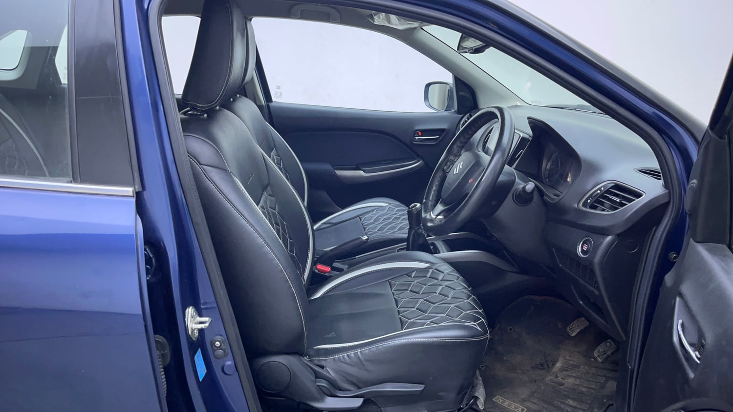 Used 2020 Maruti Suzuki Baleno Zeta Petrol Manual interior RIGHT SIDE FRONT DOOR CABIN VIEW
