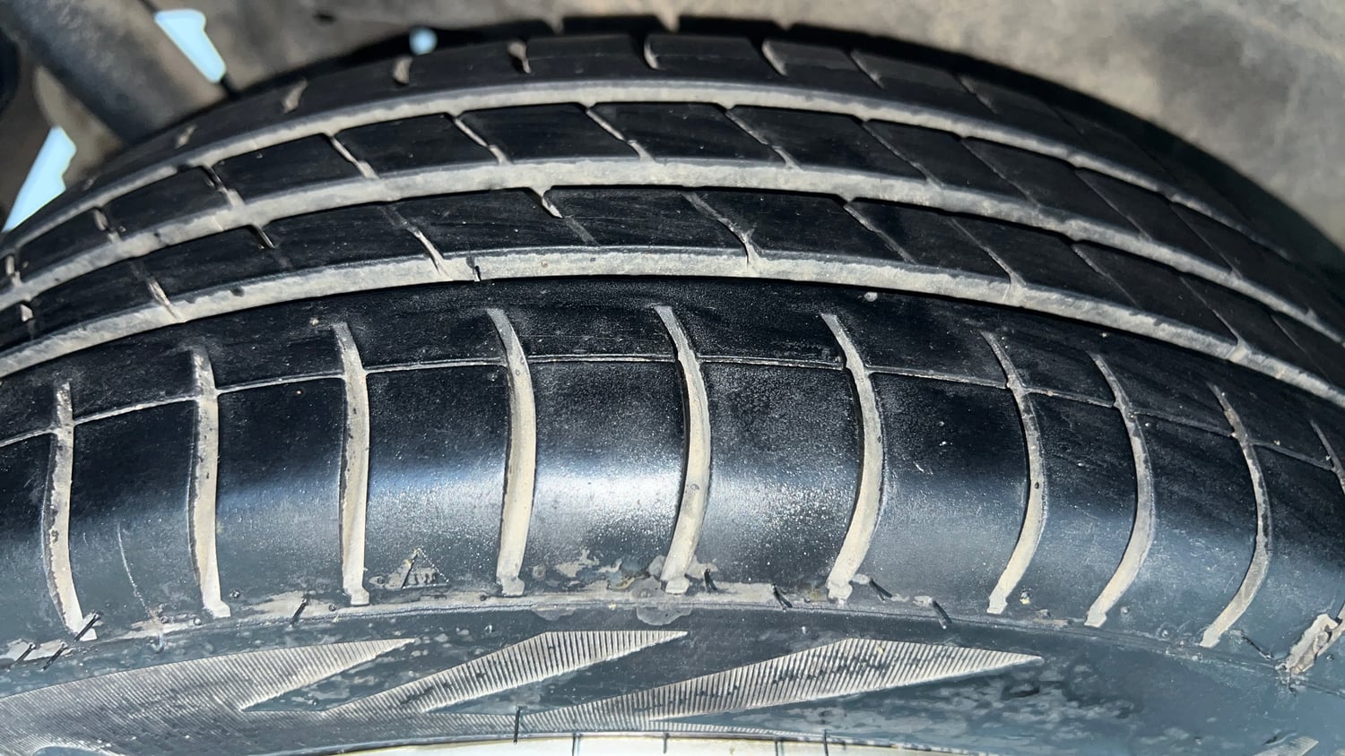 Used 2014 Maruti Suzuki Wagon R VXI Petrol Manual tyres RIGHT REAR TYRE TREAD VIEW