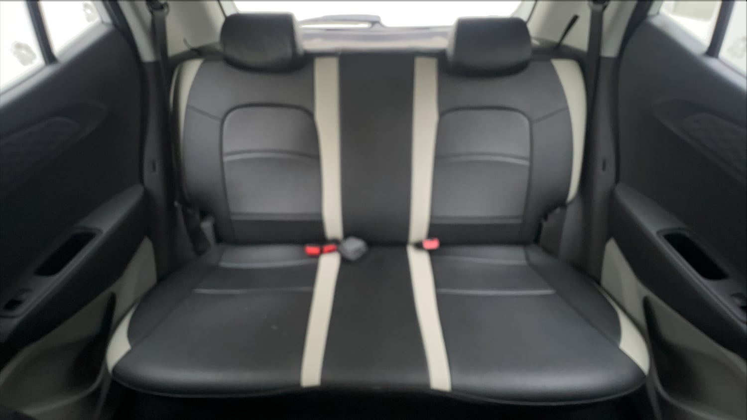 Used 2020 Hyundai Grand i10 Nios Asta 1.2 Kappa VTVT Petrol Manual interior REAR SEAT CONDITION VIEW