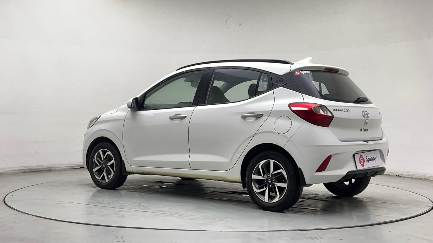Used 2020 Hyundai Grand i10 Nios Asta 1.2 Kappa VTVT Petrol Manual exterior LEFT REAR CORNER VIEW