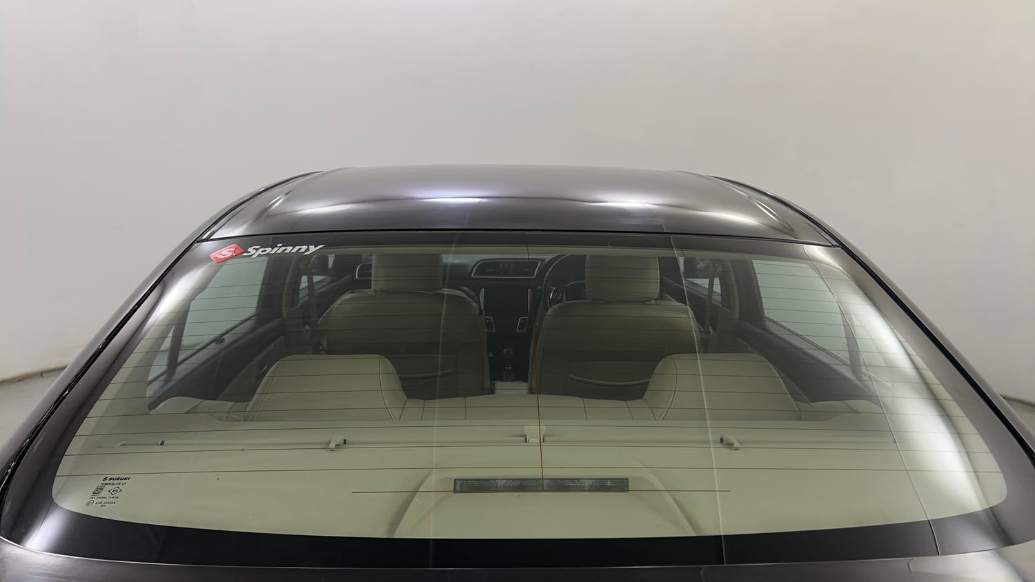 Used 2016 Maruti Suzuki Ciaz ZXI+ AT Petrol Automatic exterior BACK WINDSHIELD VIEW