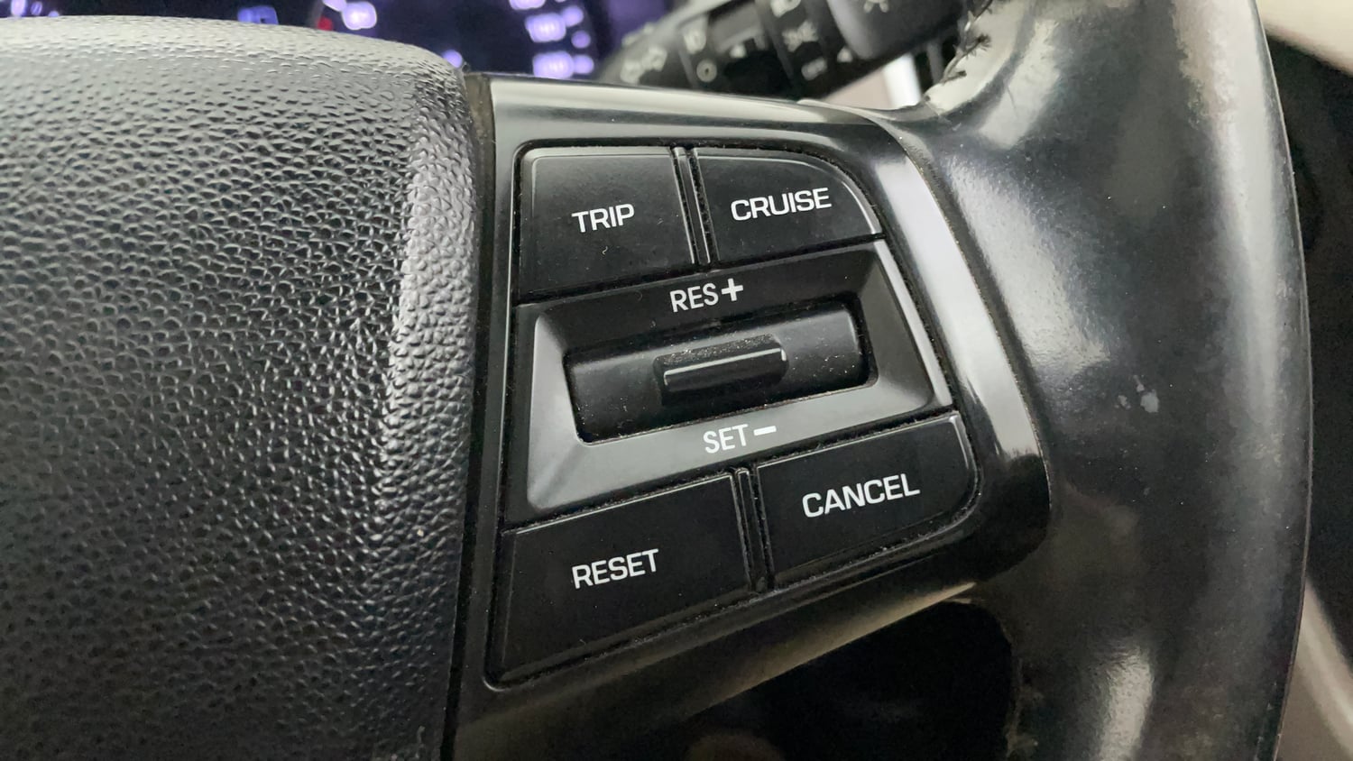 Used 2018 Hyundai Creta SX 1.6 AT Petrol Petrol Automatic top_features Cruise control