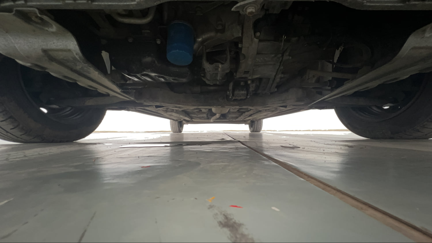 Used 2014 Hyundai Grand i10 Sportz 1.2 Kappa VTVT Petrol Manual extra FRONT LEFT UNDERBODY VIEW
