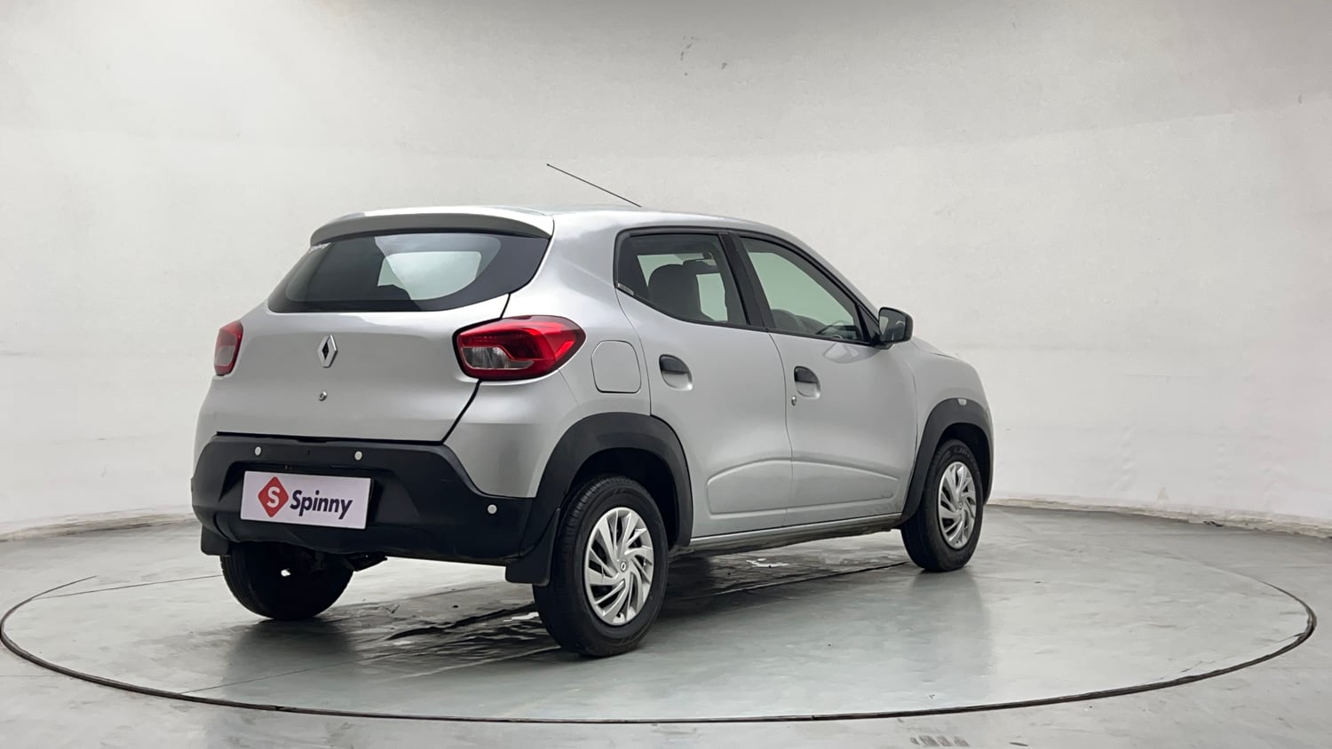 Used 2018 Renault Kwid 1.0 RXL CNG (Outside Fitted) Cng Manual exterior RIGHT REAR CORNER VIEW